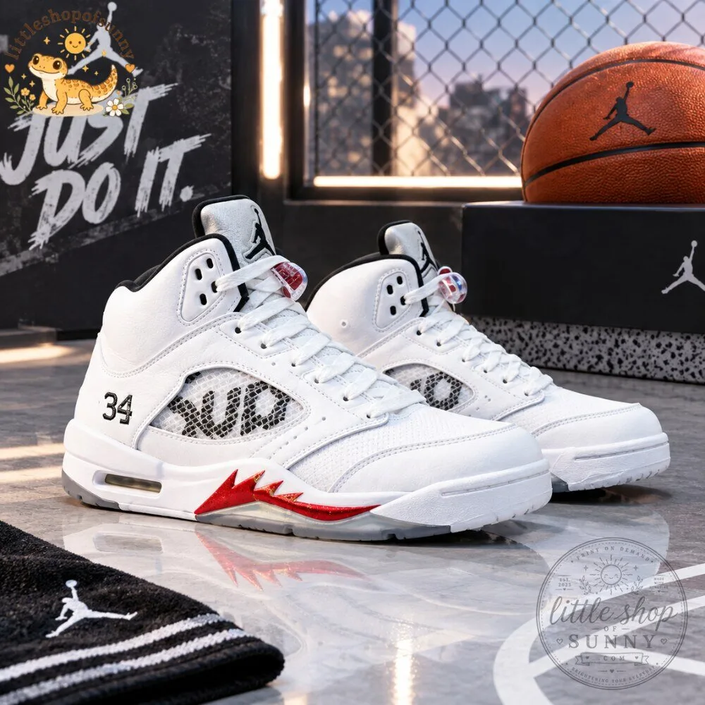 Supreme x Air Jordan 5 Retro sneakers